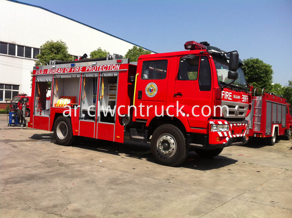 water foam fire truck 2